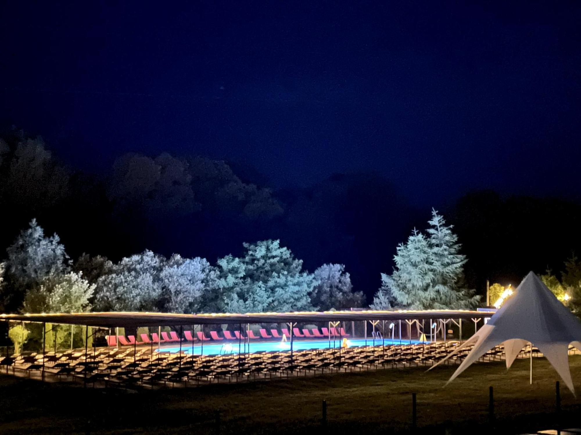 Отель Stary Mlyn Yabluniv Экстерьер фото